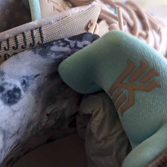 Nike Kyrie S2 Hybrid 'Desert Camo' - Picture 10 of 13